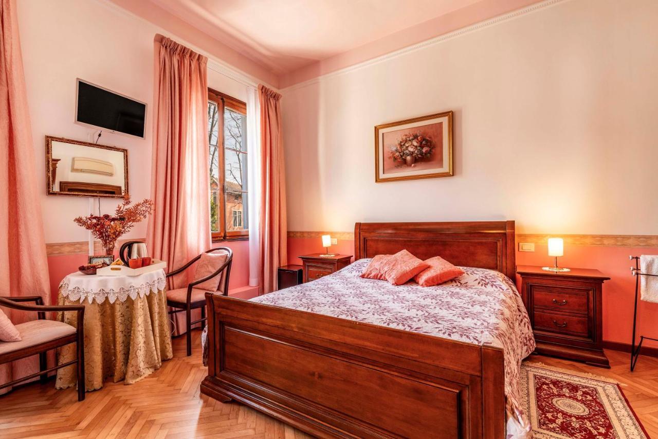 Bed And Breakfast Casa Delle Rose Lido Venezia Lido di Venezia Bagian luar foto