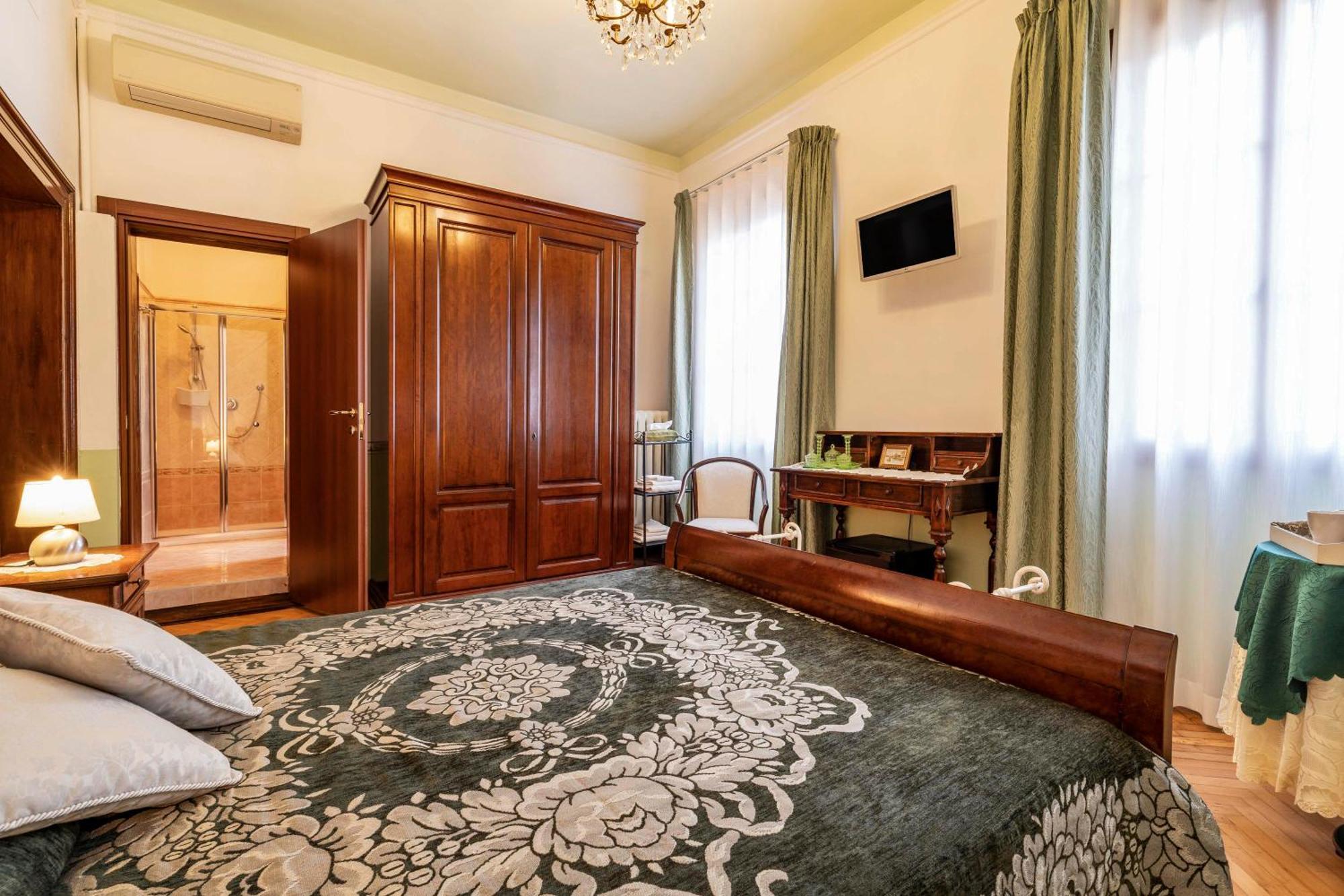 Bed And Breakfast Casa Delle Rose Lido Venezia Lido di Venezia Bagian luar foto